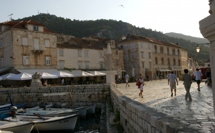 Hvar Piazza  40