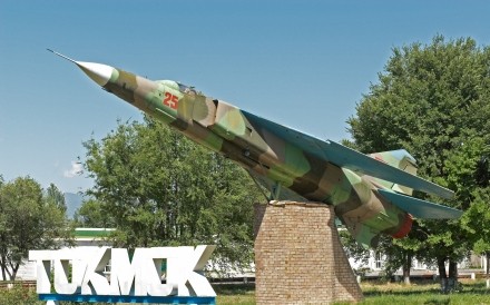 Mig Fighter Tokmok